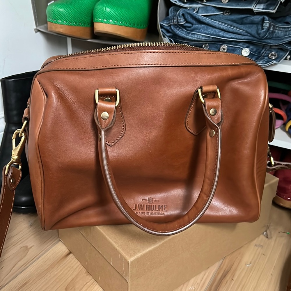 J.W. HULME EMERSON SATCHEL IN SADDLE HERITAGE
